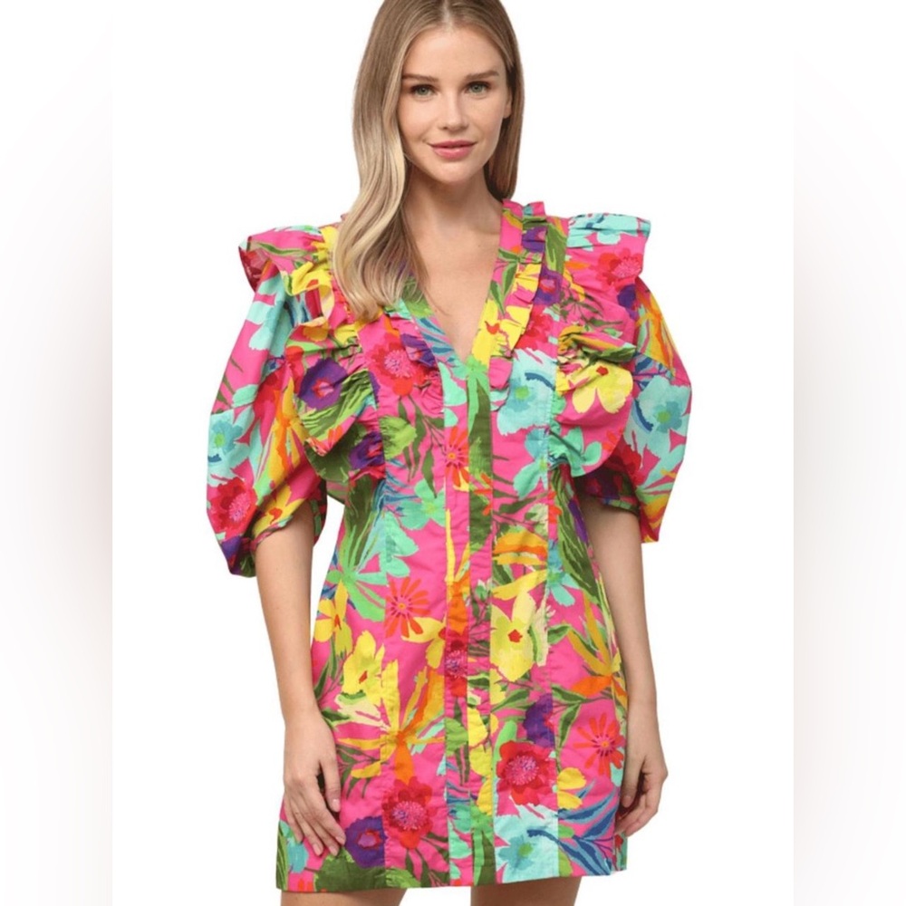NWT Fate Hot Pink Tropical Dramatic Mini Dress Medium V Neck‎ Resort Vibrant